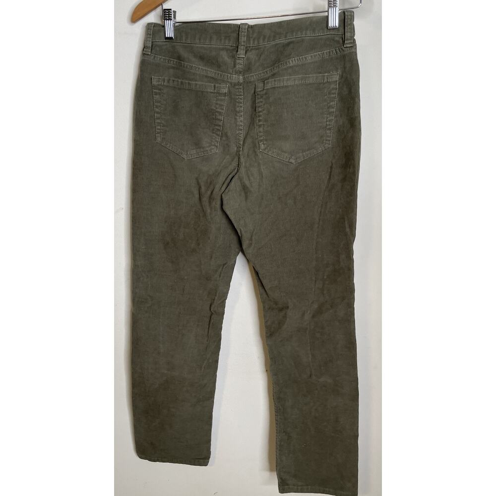 LL Bean Pine Green Micro Corduroy Pants Womens 6 Straight Leg Favorite Fit Bean - Picture 2 of 8